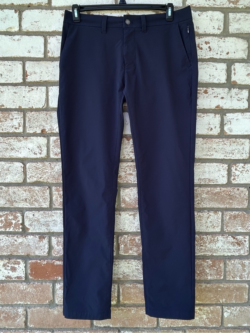 UNTUCKit Men's Navy Chancellor Pants Straight 5-Pockets 32x32 (181)